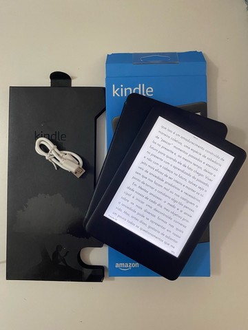 Kindle 10ª geração com capa 