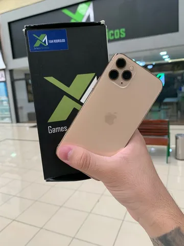 iPhone 11 Pro dourado sem detalhes - temos a melhor loja