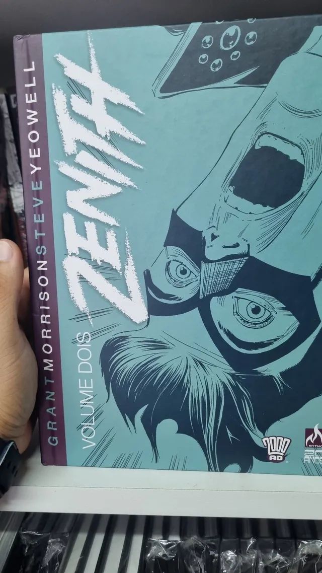 Hq Mythos - Zenith - Grant Morrison - Volumes 1 e 2 - Foto 2
