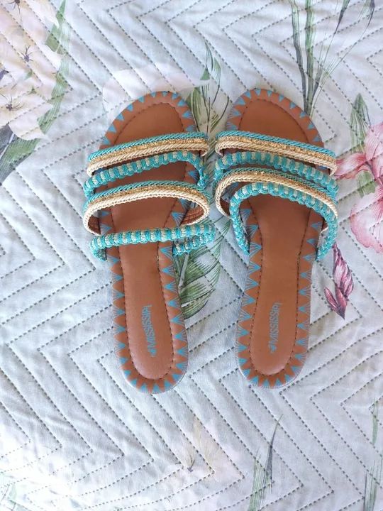 Rasteirinha Azul da Marca Missisipi Usado