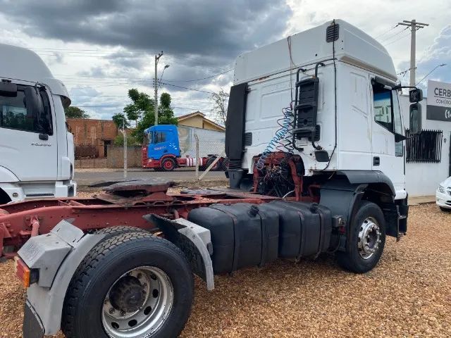 Caminhao Iveco Eurotech 450 E37 4x2 Teto Alto - Foto 6