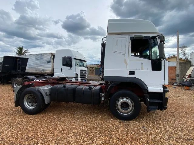 Caminhao Iveco Eurotech 450 E37 4x2 Teto Alto - Foto 8