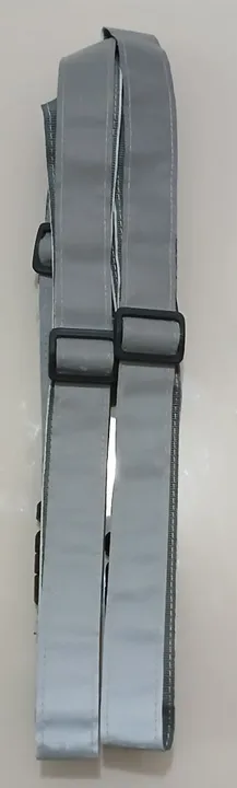Colete refletivo de segurança para bike, caminhada, moto.
