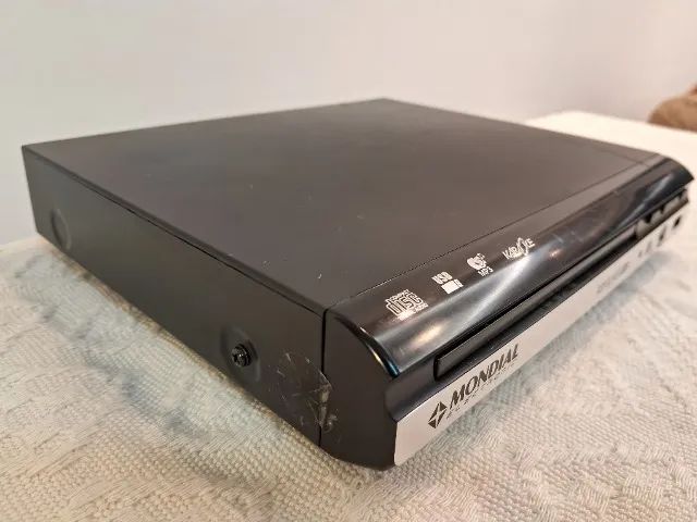 DVD Player Mondial Karaokê USB D-15 com controle remoto - Foto 3