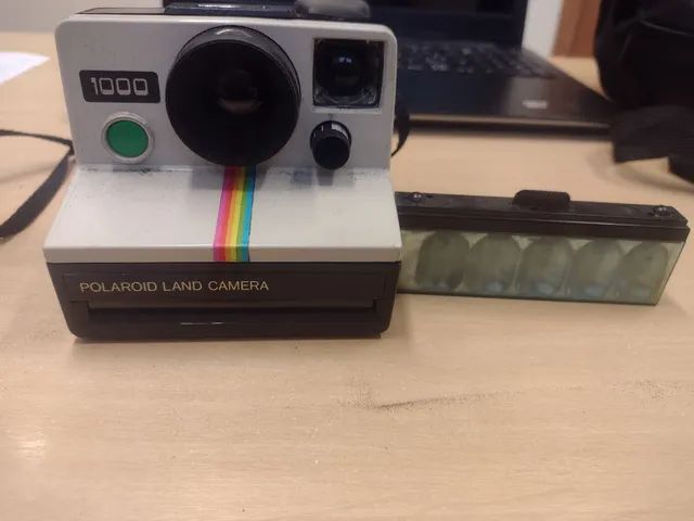Câmera Polaroid Antiga 