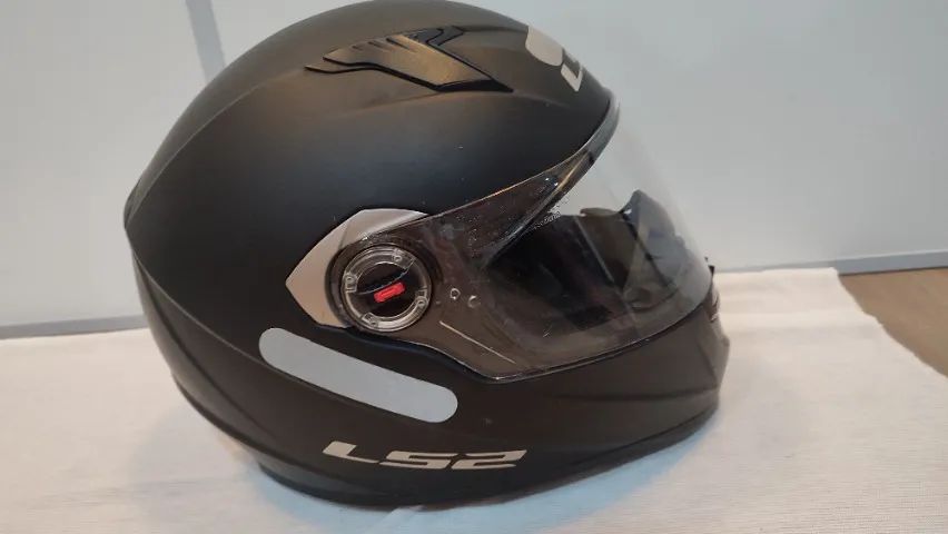 CAPACETE LS2 FF358 TAMANHO 56 COM INTERCOMUNICADOR BLUETOOTH