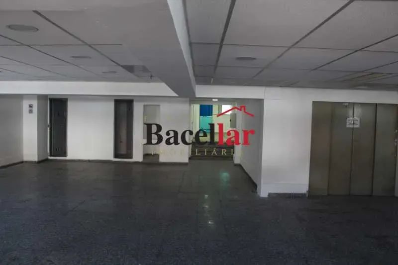 Prédio, 9 Pavimentos, sobreloja, Cobertura com vista panorâmica. Centro - Foto 5