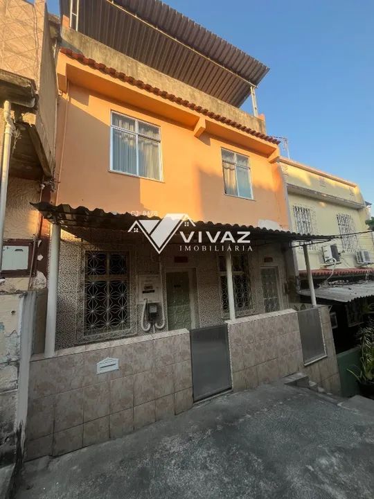EXCELENTE CASA VILA, Localizada na RUA FREI HENRIQUE-  Piedade/RJ