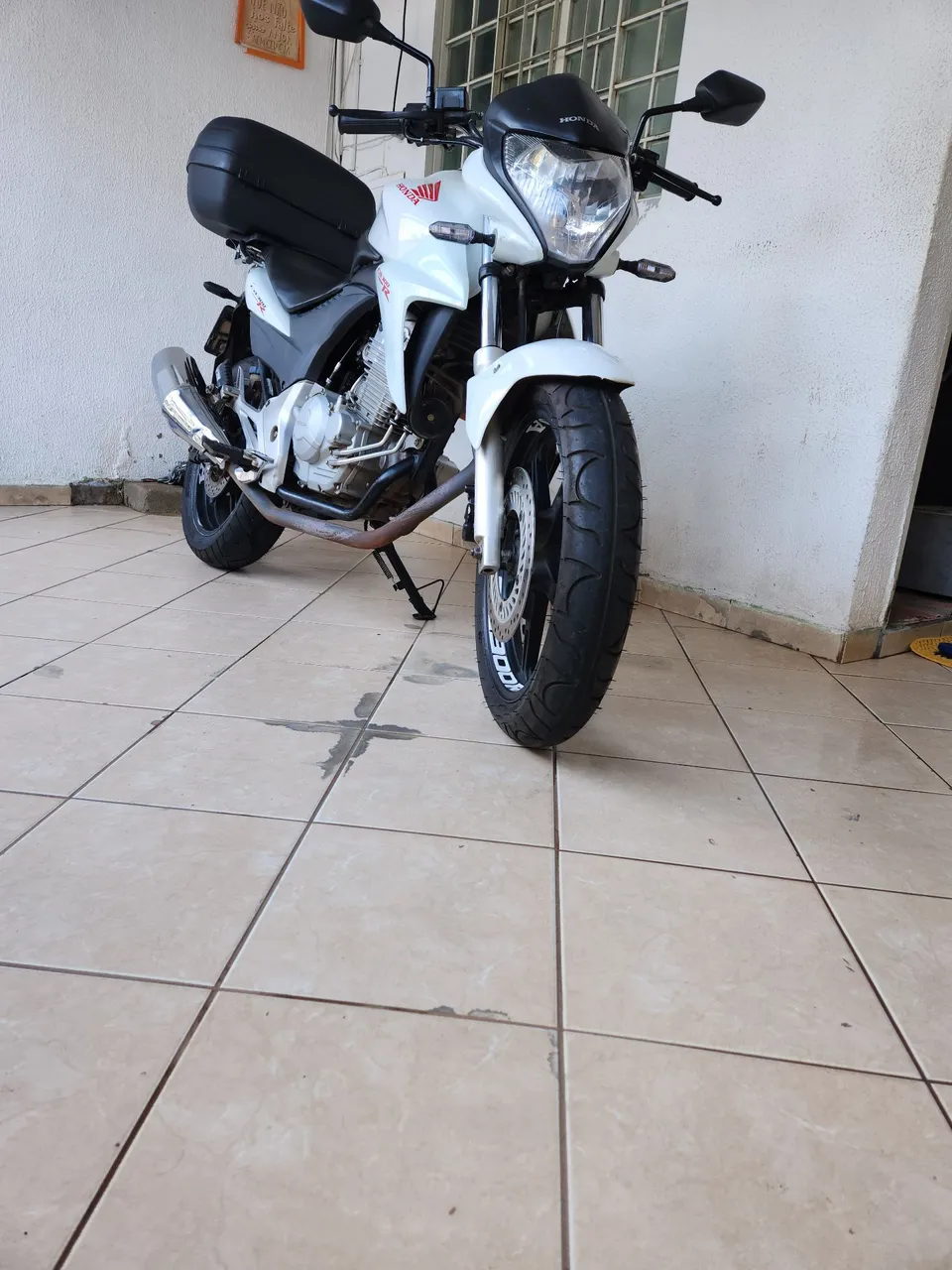 Vendo CB 300R ano 2012