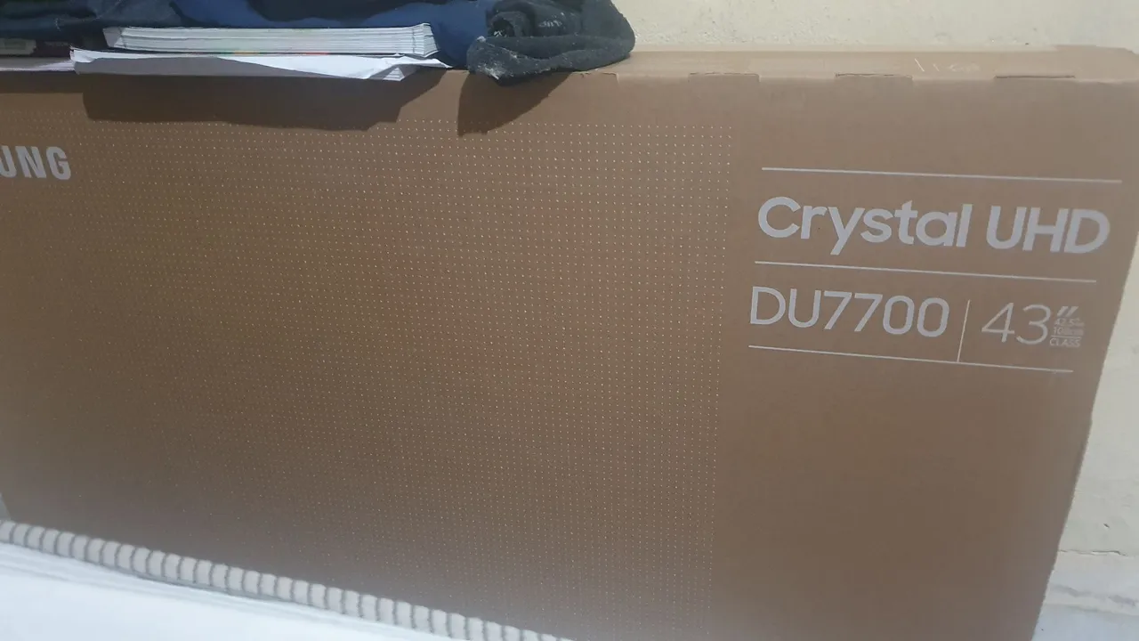 TV Samsung Crystal UHD 43 polegadas