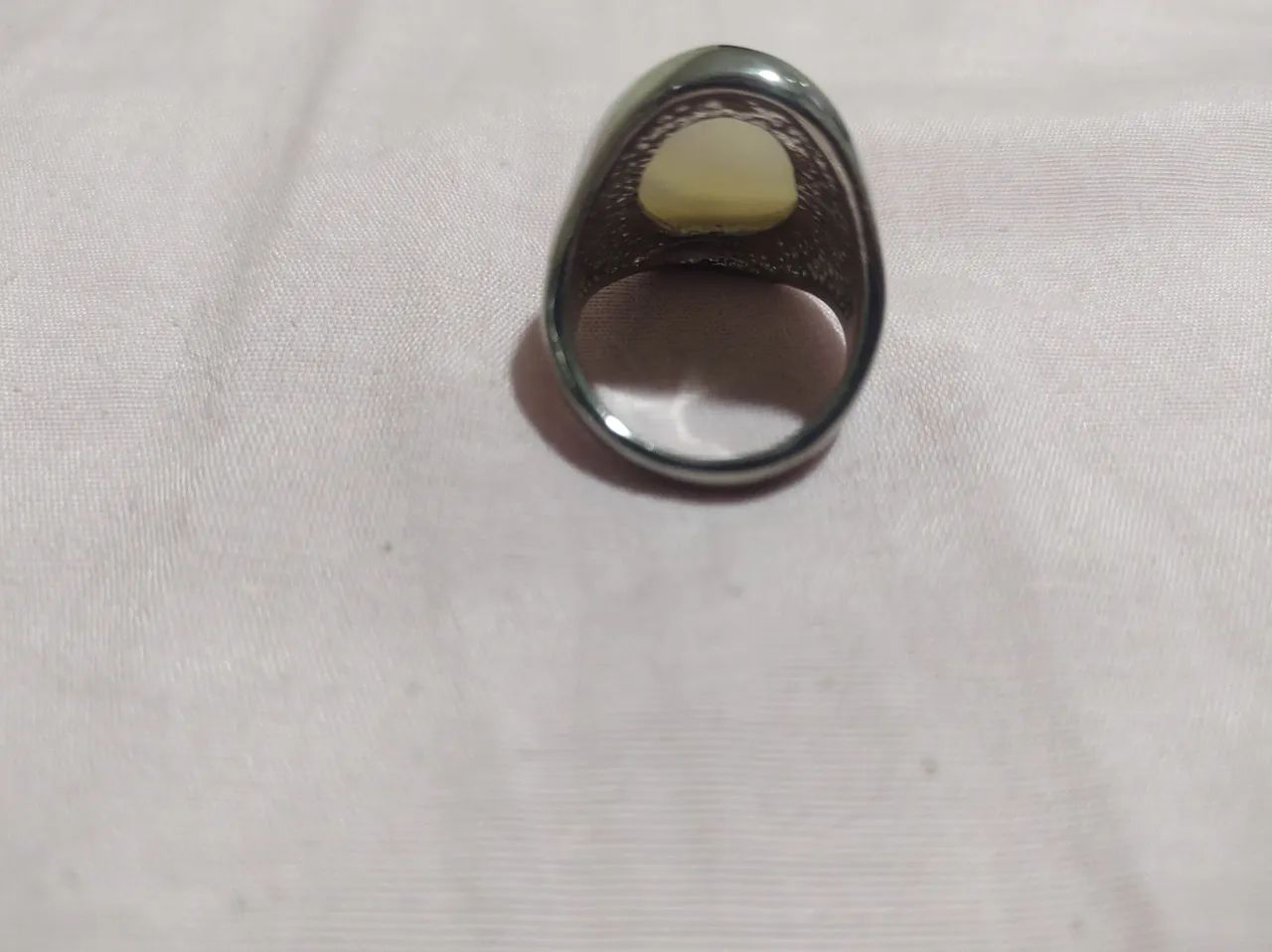 Anel de bijuteria com madrepérola - Foto 3