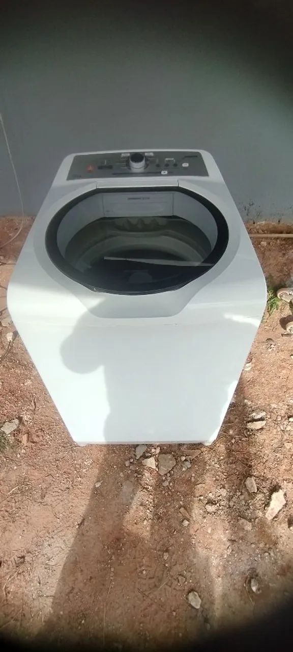 máquina de lavar 220v 700 reais 