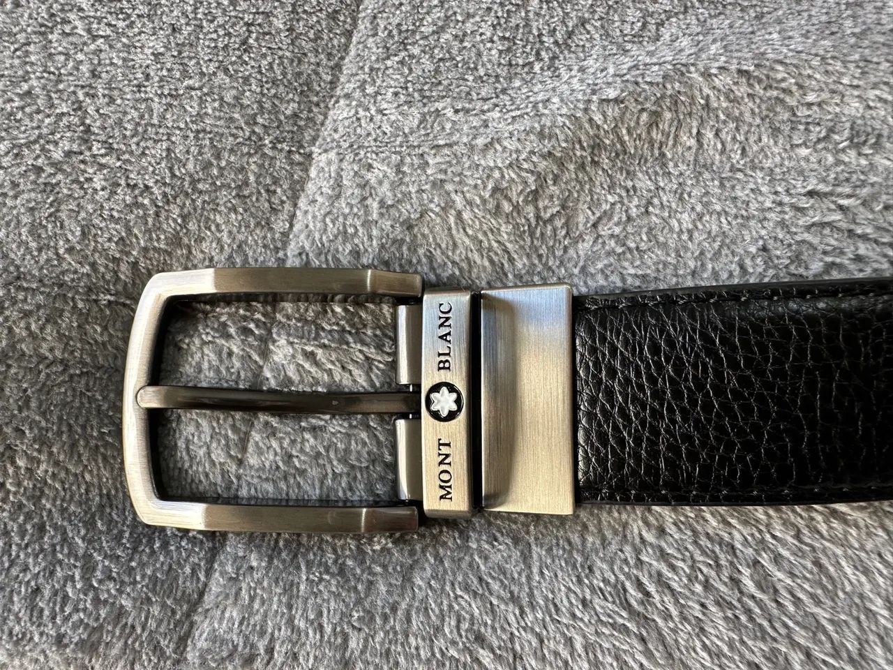 Cinto Couro Preto Montblanc masculino 