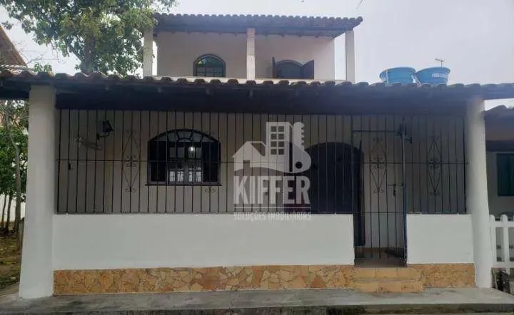 Casa em Condomínio com 4 Quartos, Piscina e Lazer Completo  Próx. à Praia em Iguaba Grande