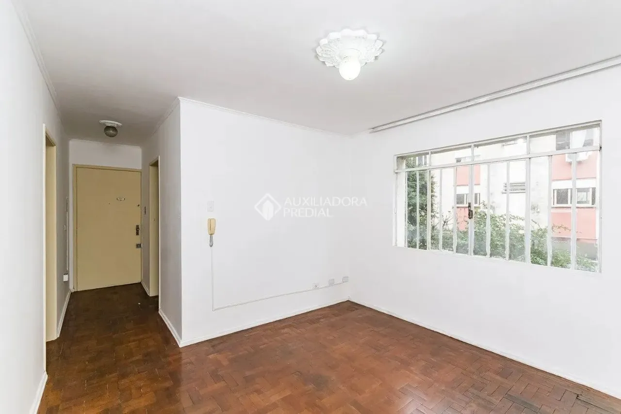 Apartamento 2 quarto(s), no bairro Azenha