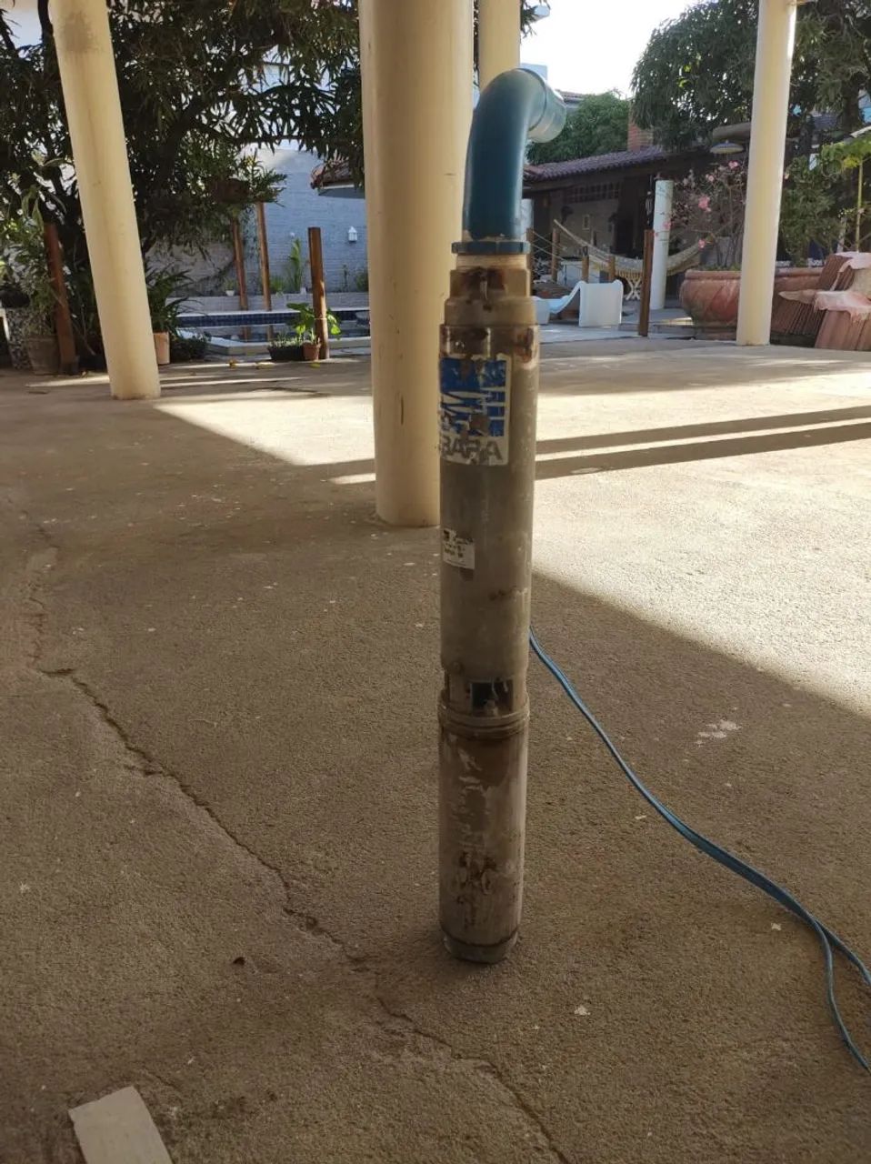 Bomba d'água submersa para poço/seminova - Foto 5