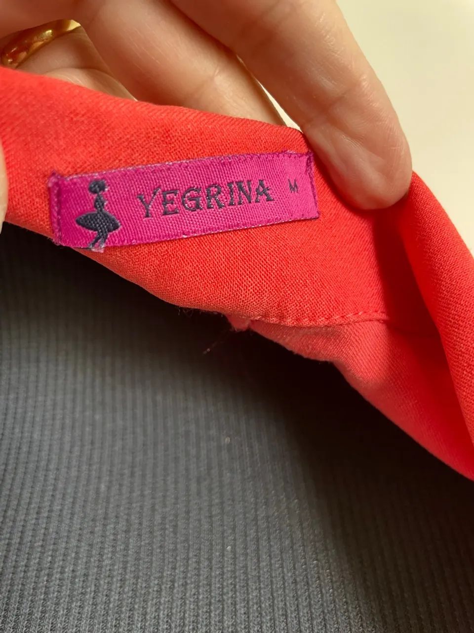 Blazer Feminino tam 38 laranja Yegrina  - Foto 4