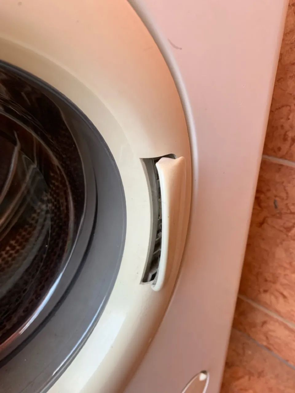 Máquina de lavar Electrolux le 750  - Foto 5