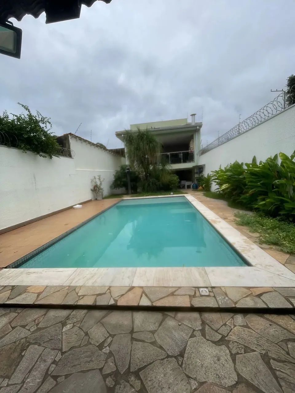 Alugo Casa comercial Bairro lixeira bem centralizado - Foto 2