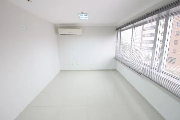 Sala Comercial de 33m² no The Place Business Center - Adrianópolis, Manaus - Foto 2