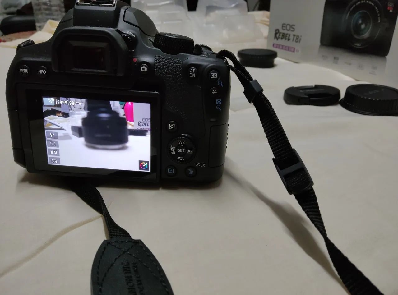 Canon EOS T8i pouco usada - Foto 3