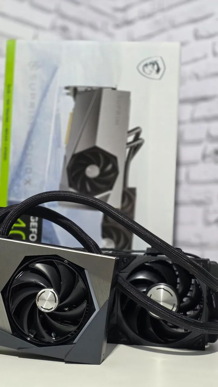 RTX 4090 24GB MSI SUPRIM X - Foto 2