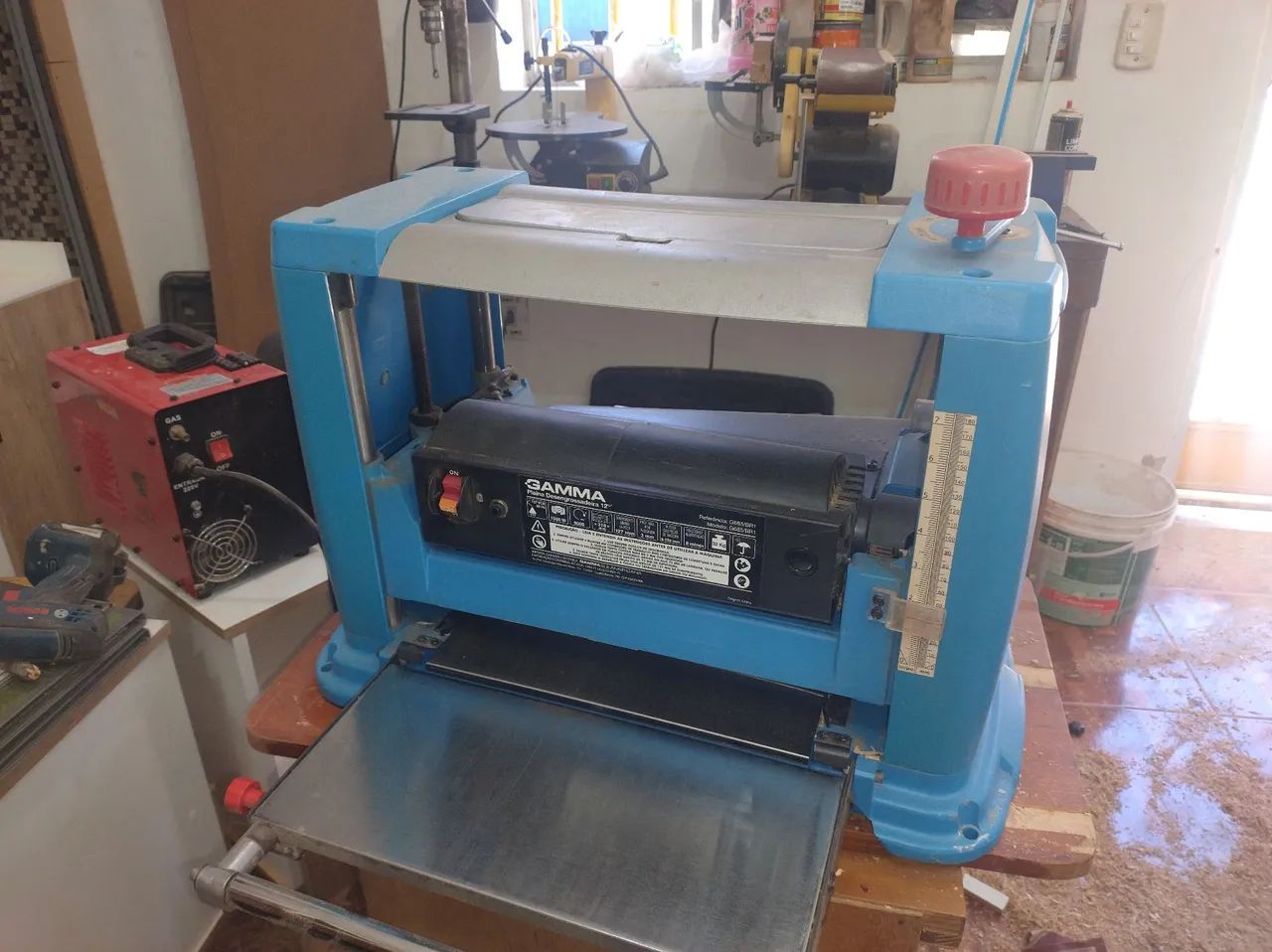 Vendo erramentas para mini marcenaria