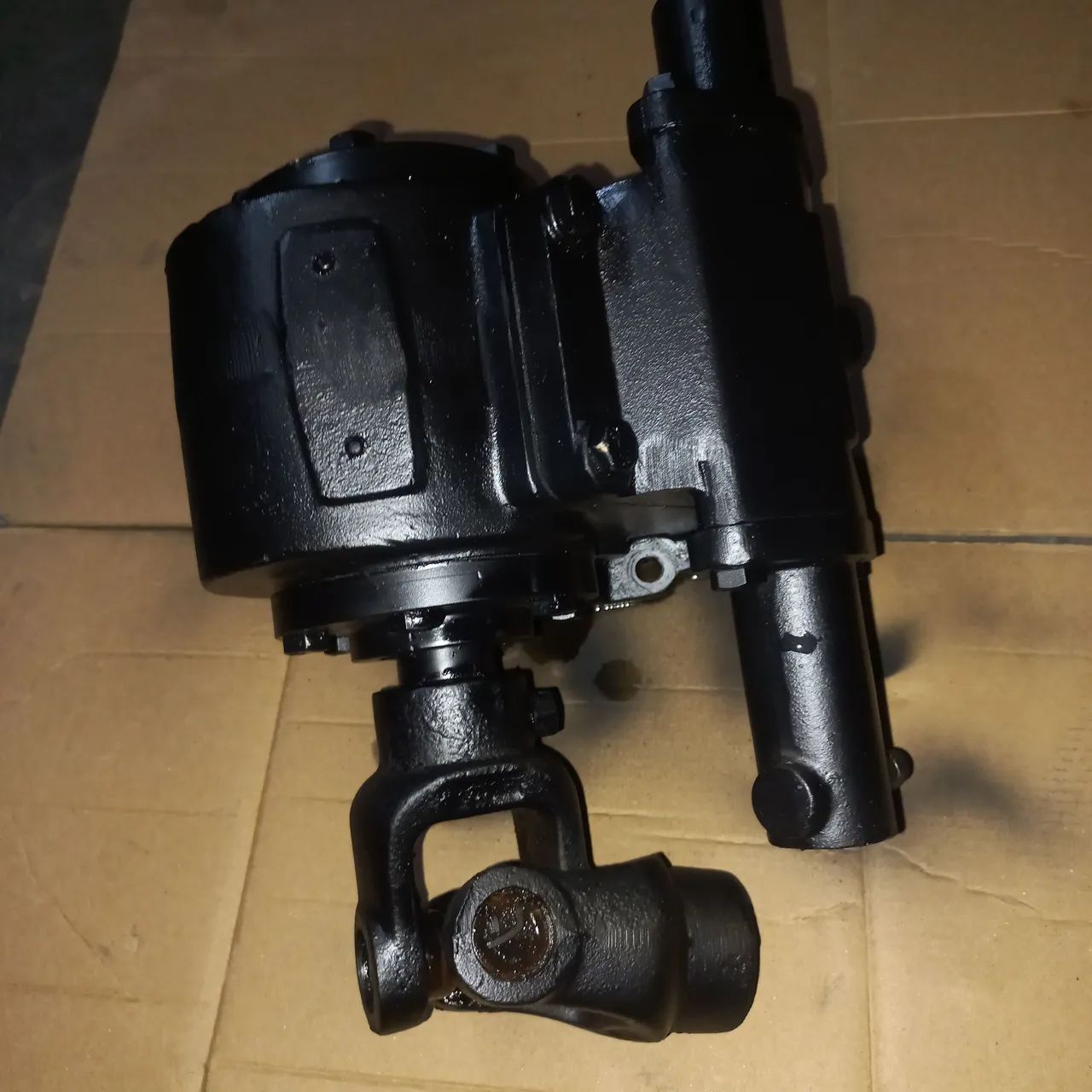tomada forca cambio eaton pneumatica c/ cardan revisada - Peças para  tratores e máquinas - Jardim Santa Vicência, Guarulhos 1465411563 | OLX