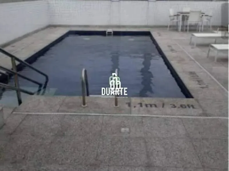 Studio à venda em Santos-SP, Pompéia: 1 quarto, 1 suíte, 1 banheiro, 1 vaga, 25m² de área.