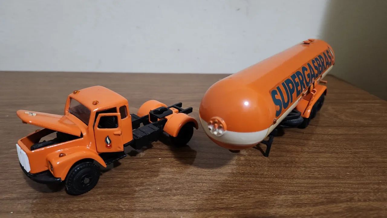 Miniatura Carrinho Caminhão Scania 111 Jacaré Supergasbras Arpra