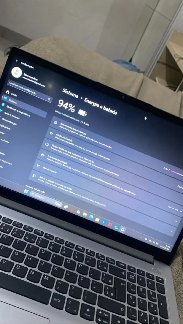 Notebook Lenovo - Windows 11 - 94% bateria