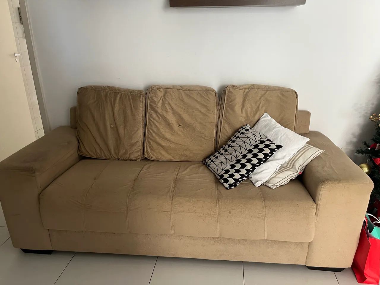 Vendo sofá 3 lugares65184958328833121