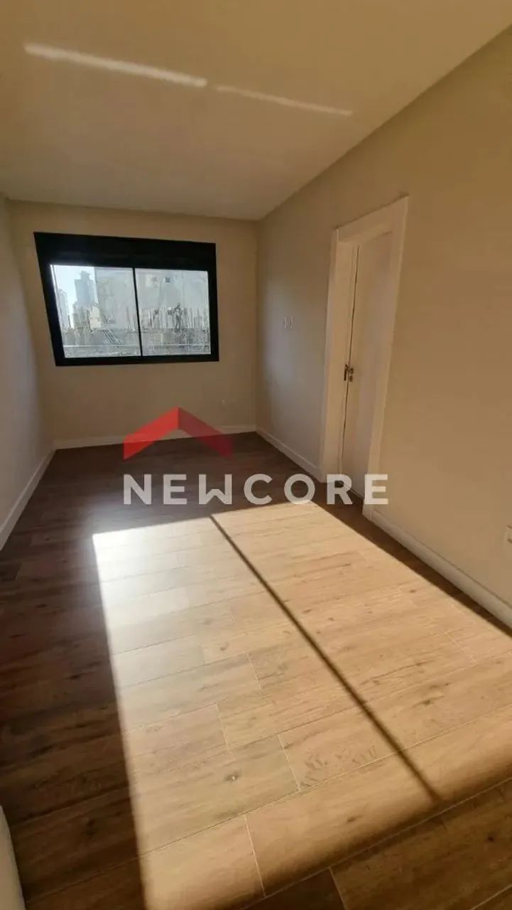 Apartamento em Rua 236 - Meia Praia - Itapema/SC - Foto 4