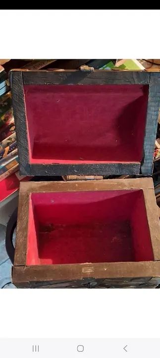 Antigo Baú em Madeira - Foto 4