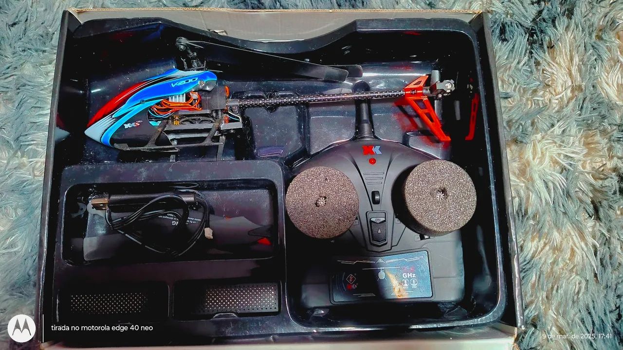 Venda-se mini helicóptero 2 - Foto 2