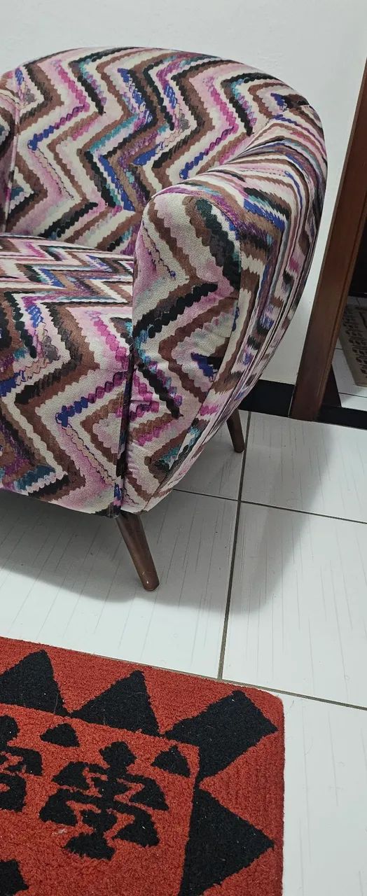Poltrona Bourbon em Veludo Light e Pés Palito - Foto 3