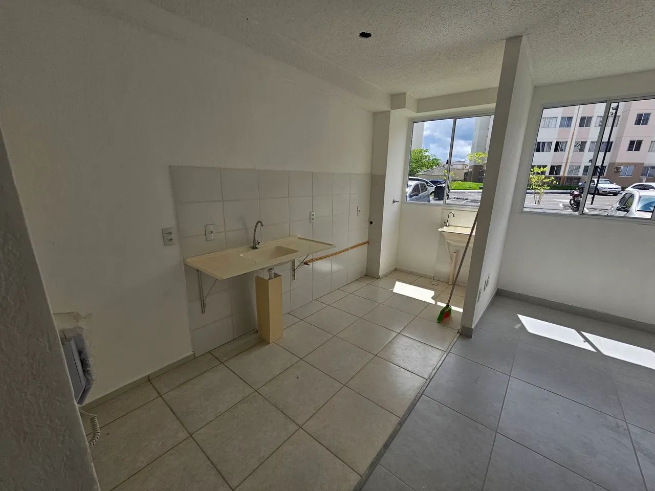 Conquista Flores - Apartamento 1 Quarto - Av. Gov. José Lindoso  - Foto 2