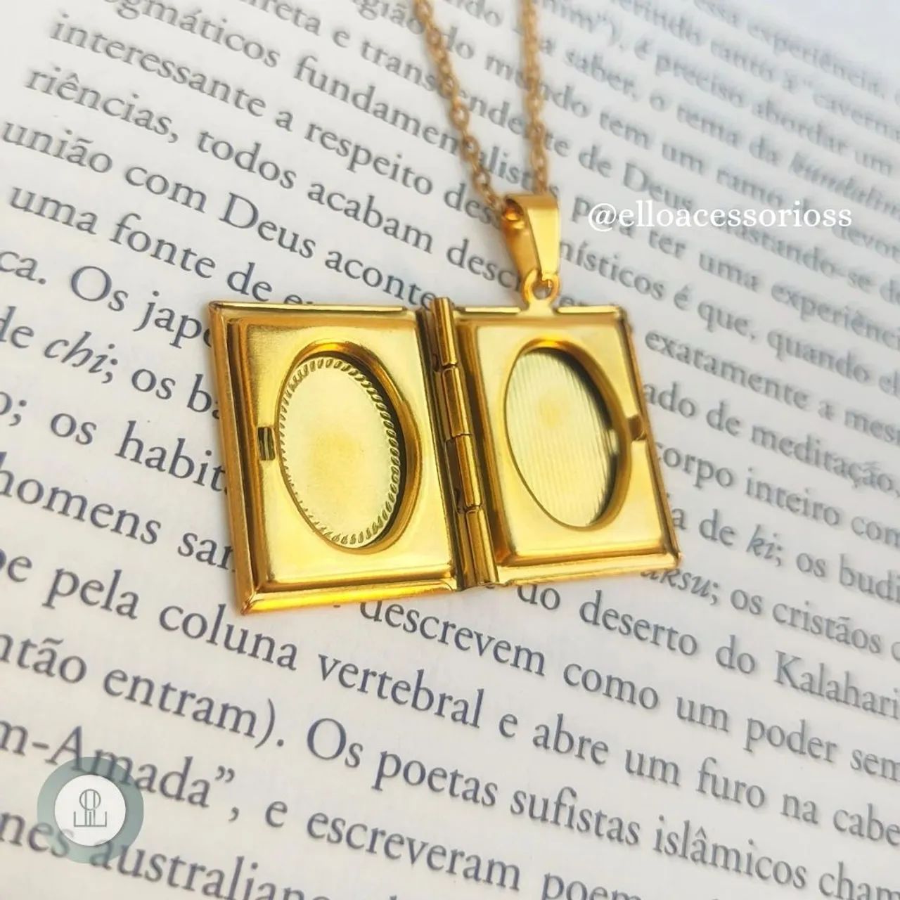 Colar com Pingente de Livro - Banhado a Ouro - Foto 3