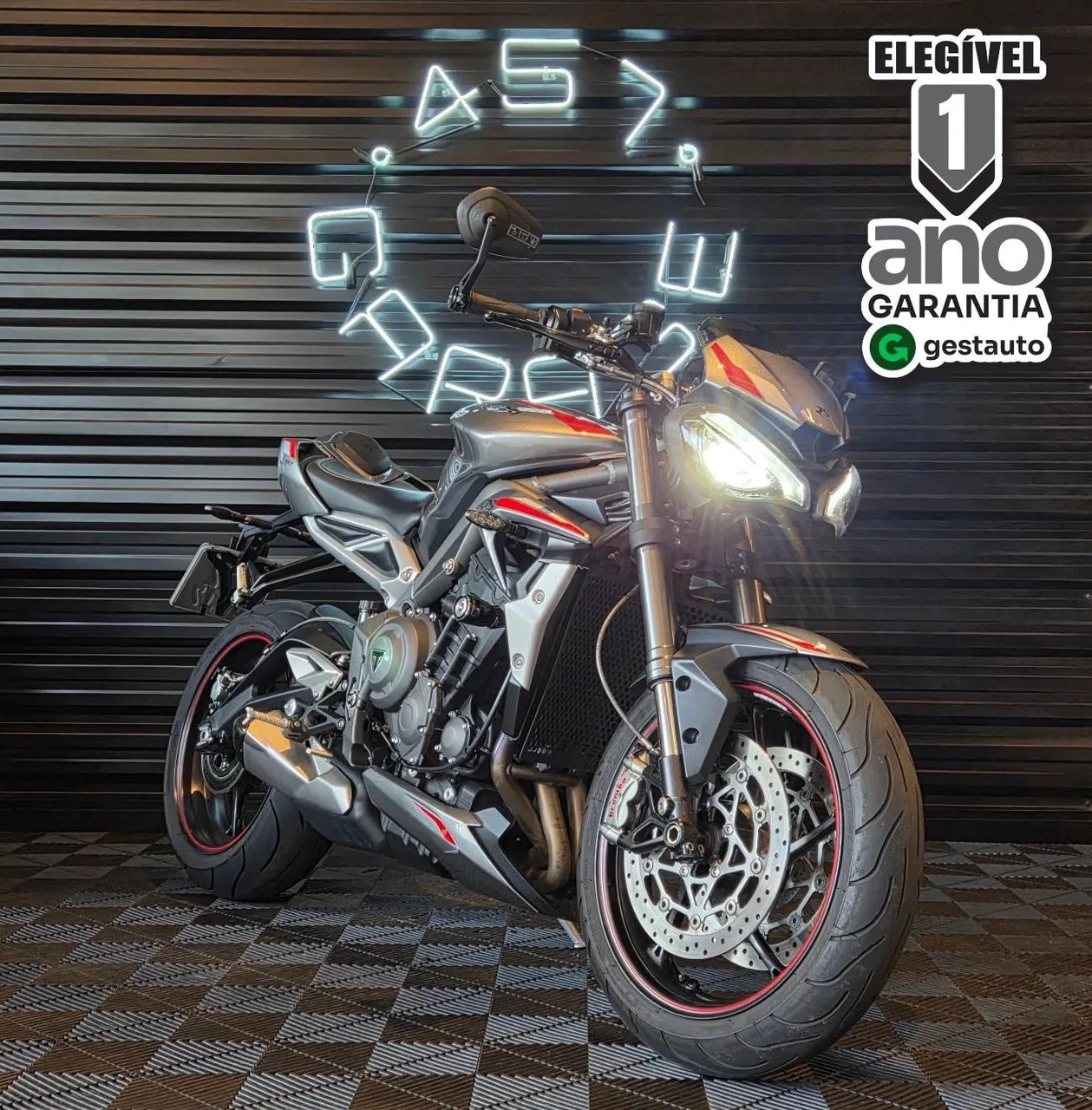 TRIUMPH STREET TRIPLE 765 RS 2020