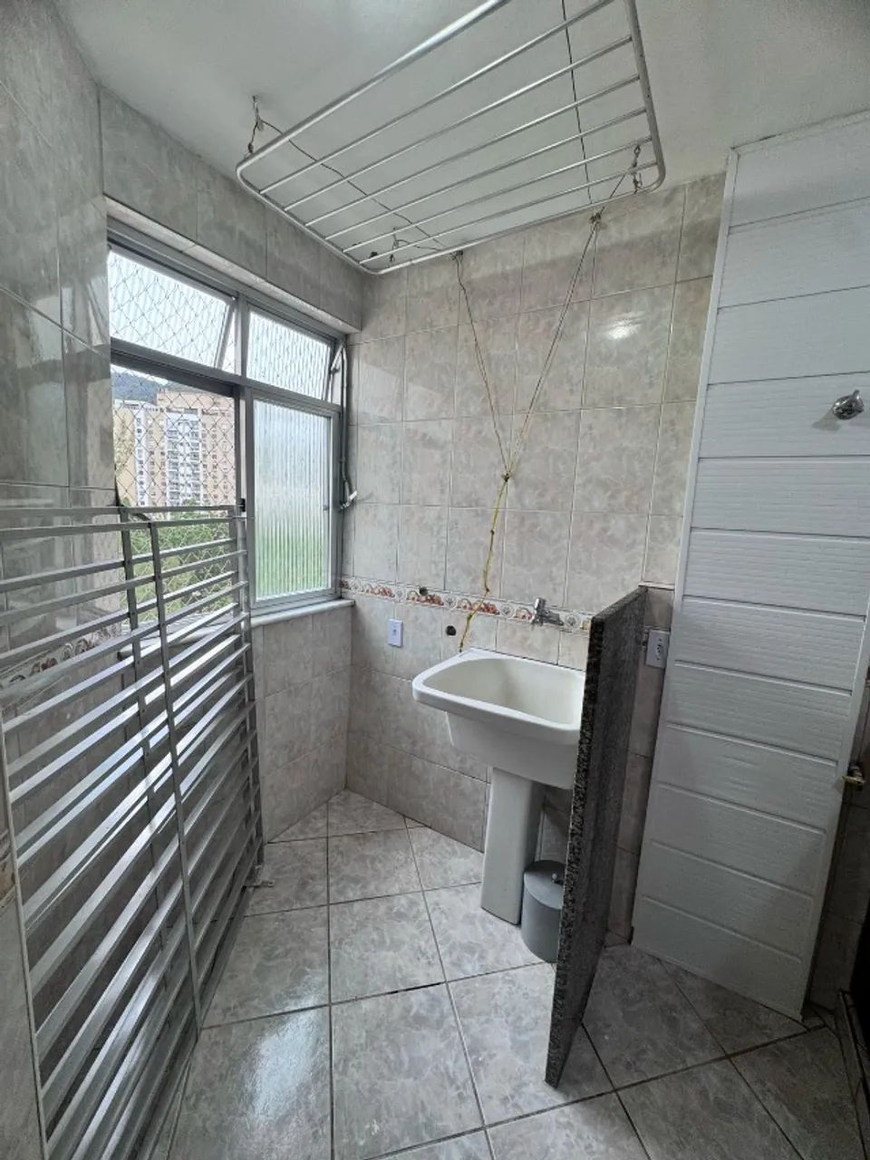 Vendo apto com 2 quartos no Condomínio Espigão no Edifício Costa do Sol - Riocentro - Foto 9