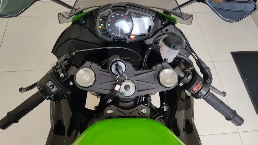 リトグラフ Kawasaki Zx-6r 600cc 2012 - 1463676002 | OLX