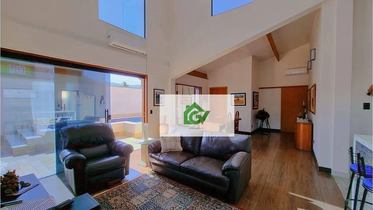 Casa com 3 dormitórios à venda, 238 m² por R$ 1.950.000,00 - Indaiá - Caraguatatuba/SP