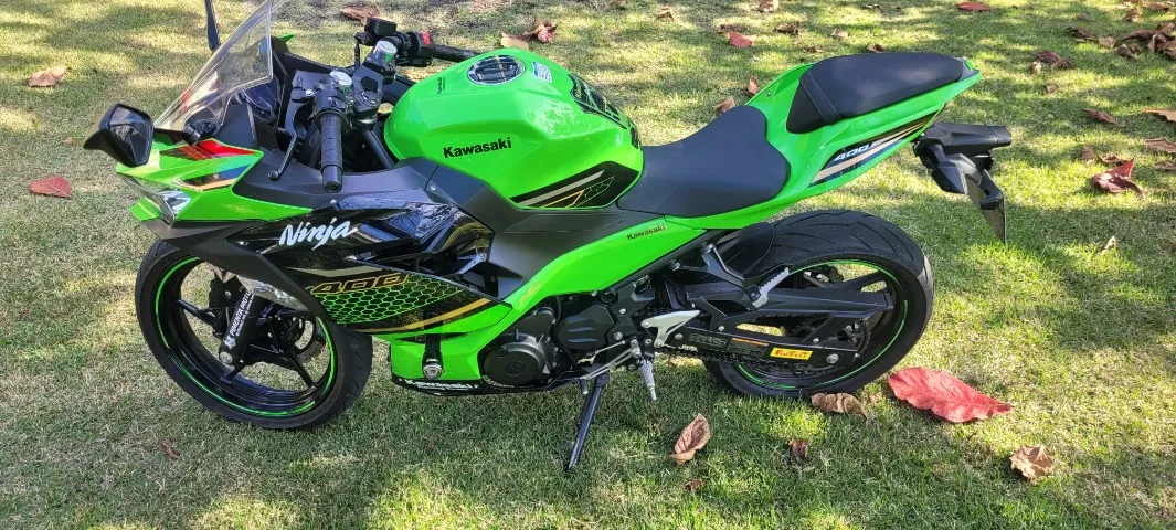 Moto kawazaki ninja