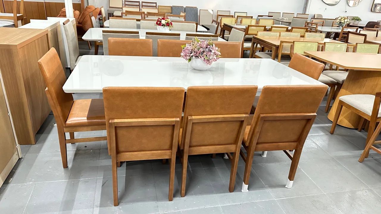 Mesa de Jantar Elegante com Cadeiras madeira  - Foto 2
