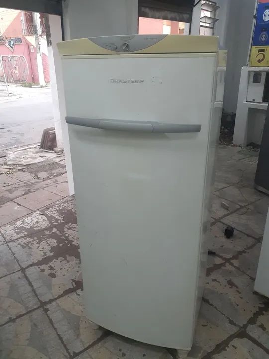 Freezer vertical Brastemp Frosfre 246litros 110volt funcionado tudo perfeitamente 