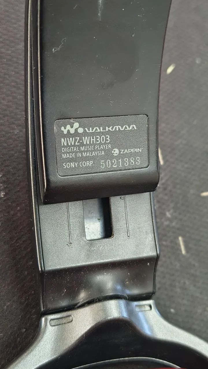 Combo de fone de ouvido headset gamer Logitech G233 + Sony NWZ-WH303 MP3 Integrado - Foto 2