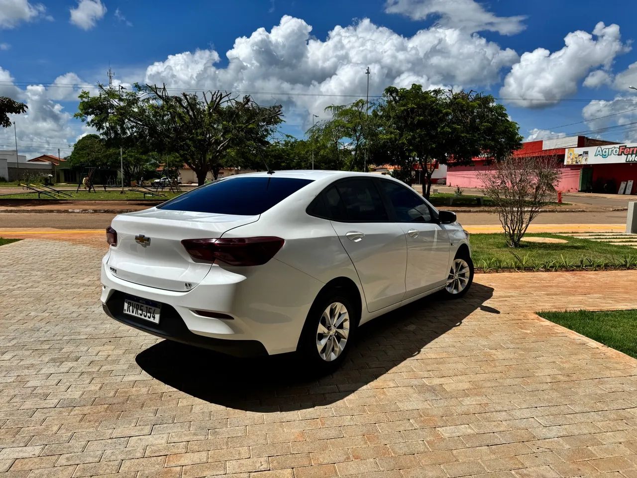 Ônix LT2 plus, 1.0 turbo - Foto 2
