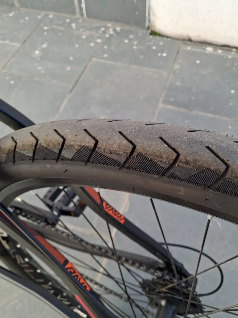 Bicicleta aro 29 com acessórios - Foto 4