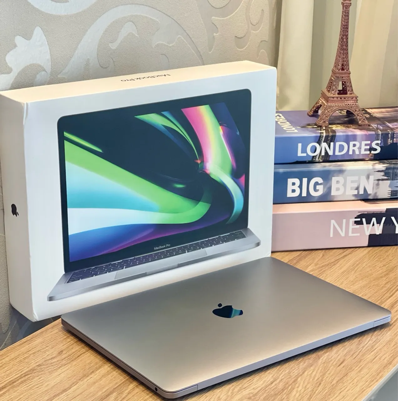 Promoção MacBook Pro M1 8GB/256SSD usado