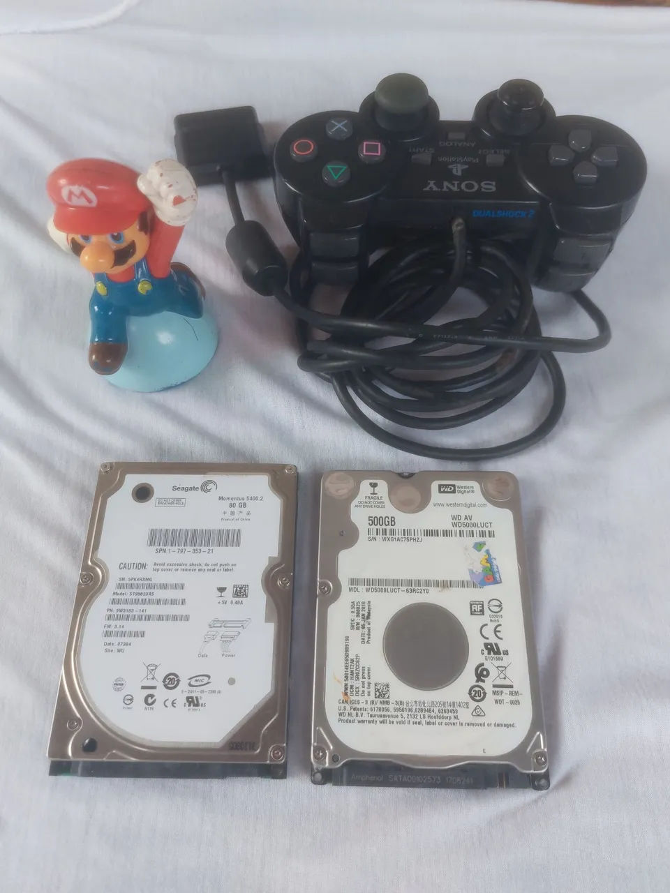 Controle de ps2 +2 HD de 80gb é 500gb + boneco do Mario